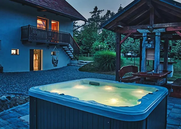 דירה Beautiful In With Sauna Mokronog