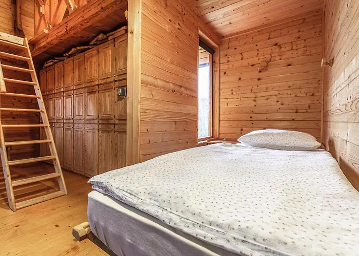 Beautiful In With Sauna דירה Mokronog